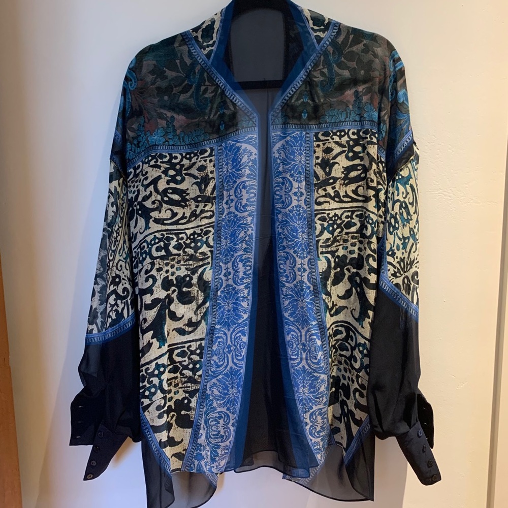 Roberto Cavalli 💯 silk caftan blouse